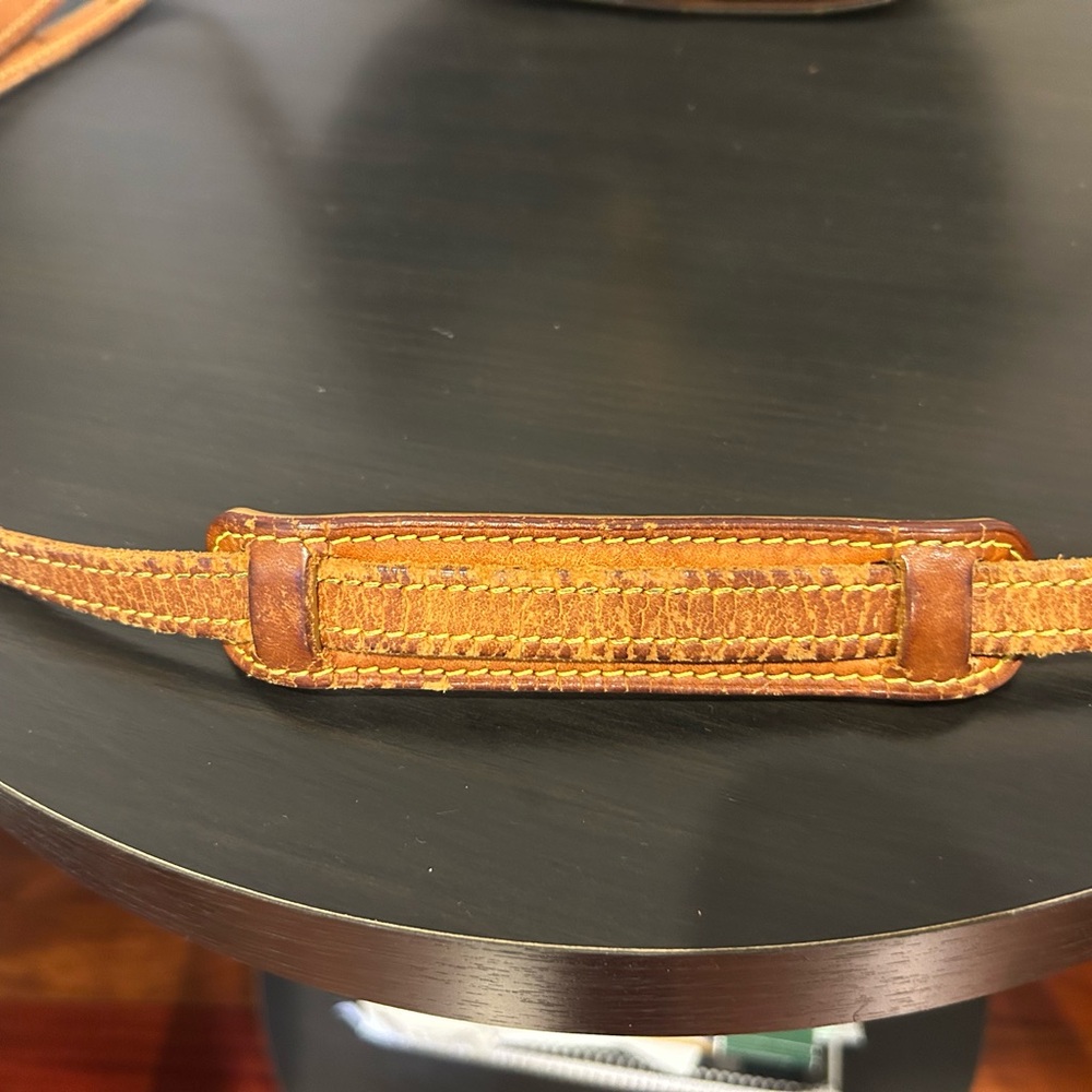 Louis Vuitton Brown Monogram Shoulder Bag - Picture 4 of 14